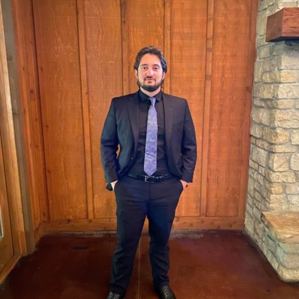 Meet your Posher, Kyle